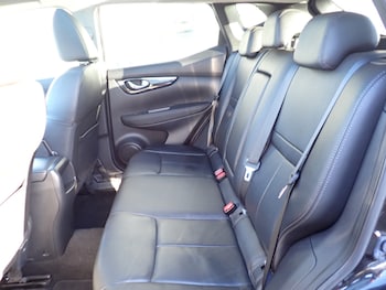 Used Nissan Qashqai 2015 for sale - 77327258: Photo