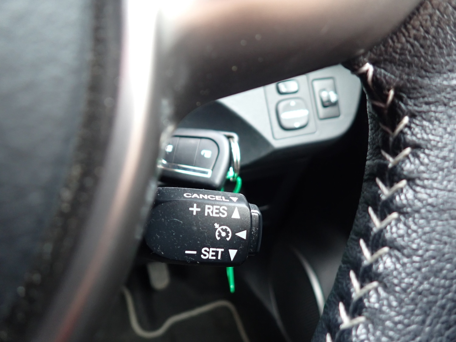 Used Toyota Yaris 2017 for sale - 76665383: Photo 19