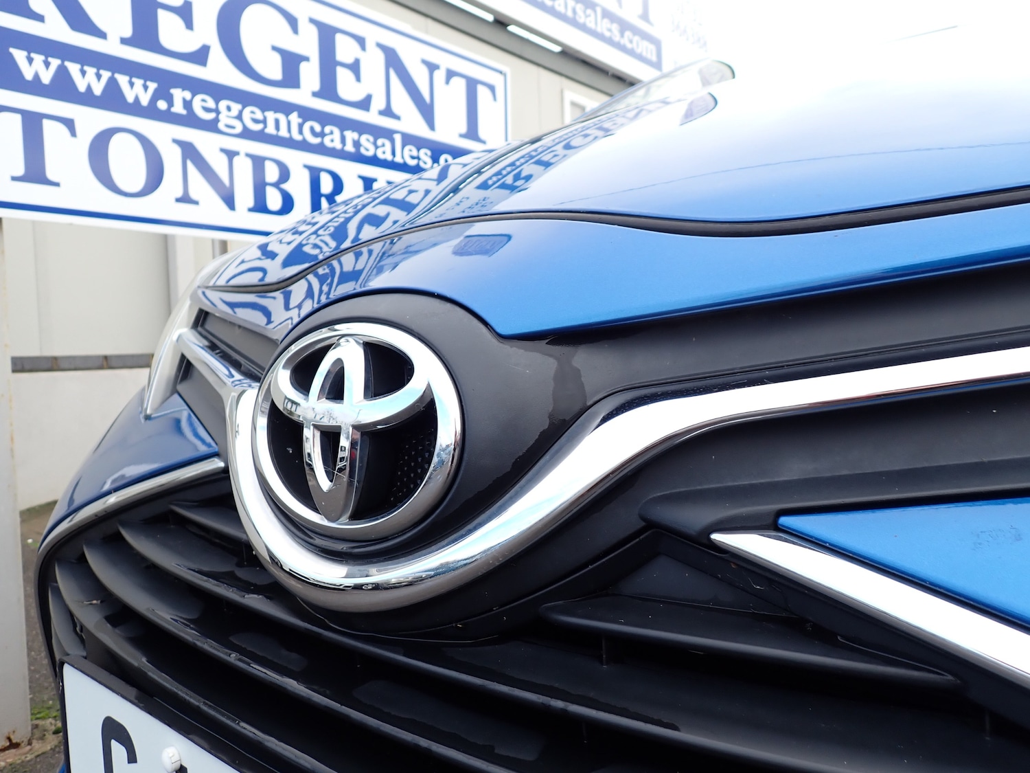 Used Toyota Yaris 2017 for sale - 76665383: Photo 26