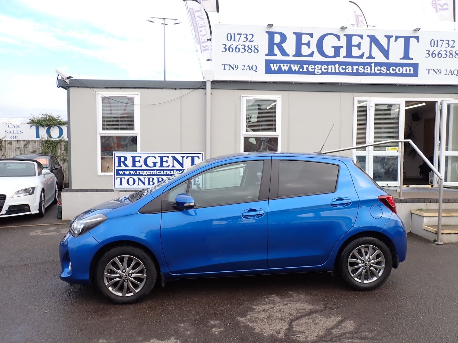 Used Toyota Yaris 2017 for sale - 76665383: Photo 5