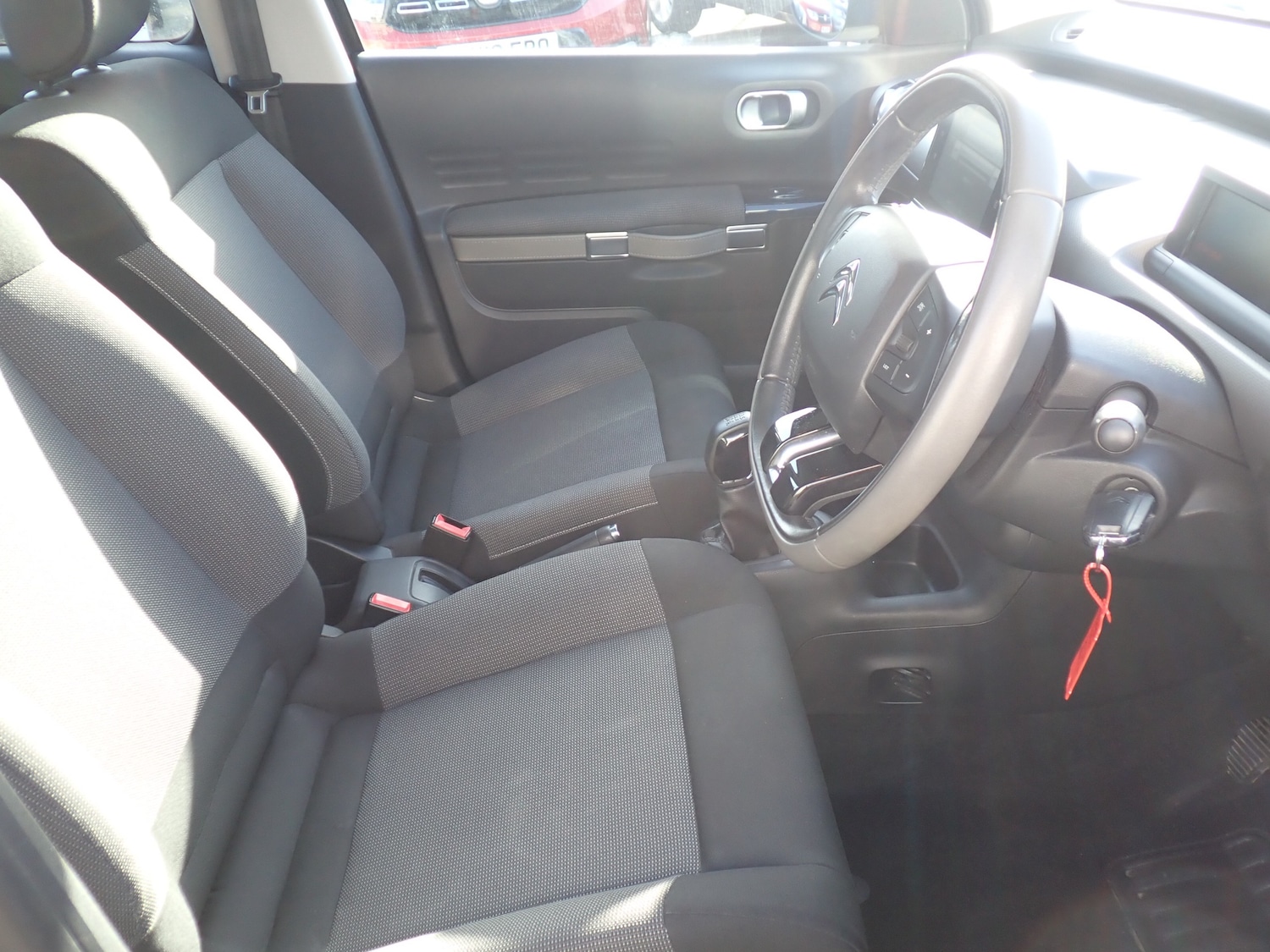 Used Citroen C4 Cactus 2016 for sale - 77582483: Photo 25