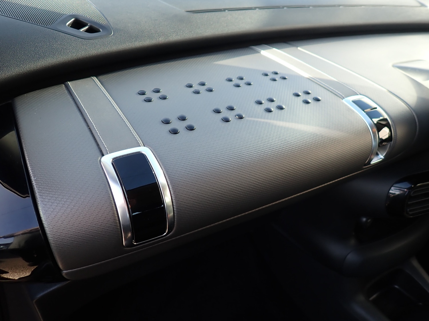 Used Citroen C4 Cactus 2016 for sale - 77582483: Photo 30