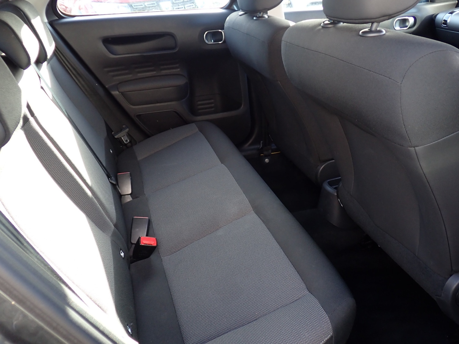 Used Citroen C4 Cactus 2016 for sale - 77582483: Photo 32