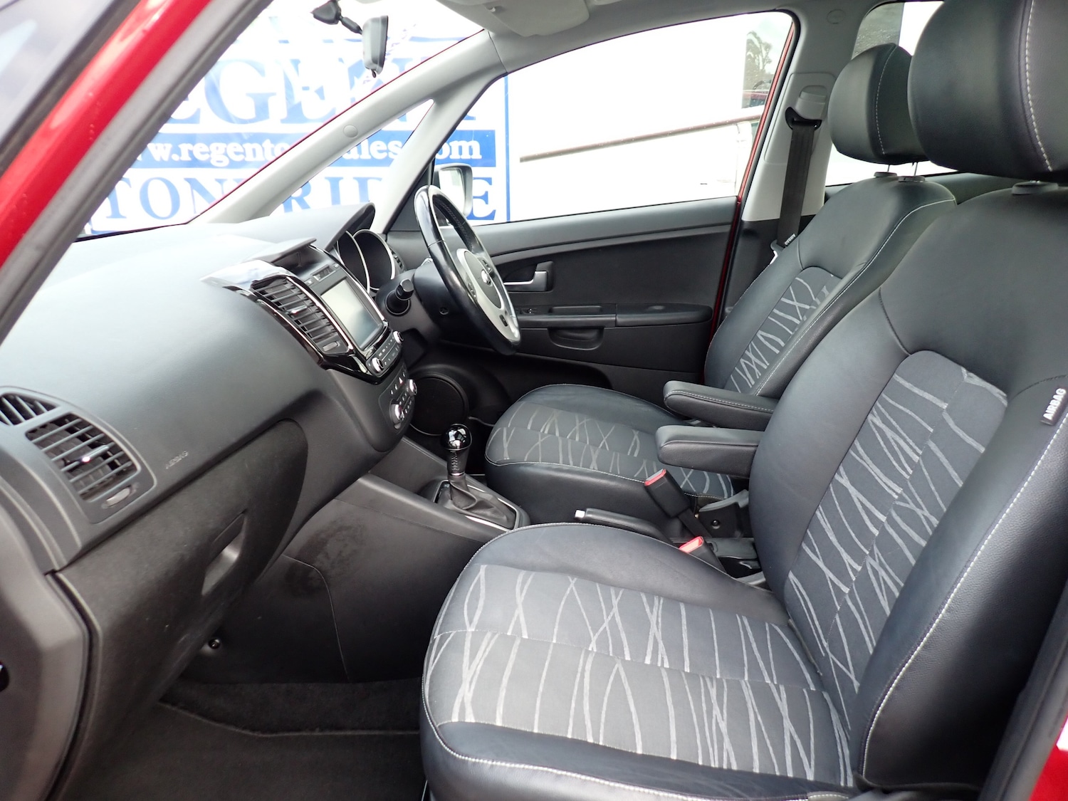 Used Kia Venga 2016 for sale - 76341042: Photo 3