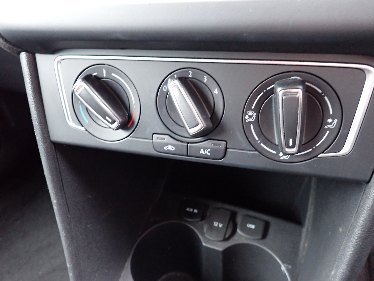 Used Volkswagen Polo 2016 for sale - 77271502: Photo 18