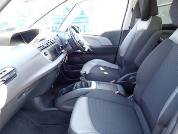 Used Citroen C4 2019 for sale - 79284220: Photo