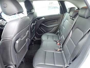 Used Mercedes-Benz B Class 2016 for sale - 76386848: Photo