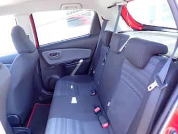 Used Toyota Yaris 2016 for sale - 79575072: Photo