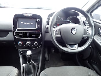 Used Renault Clio 2017 for sale - 78383092: Photo