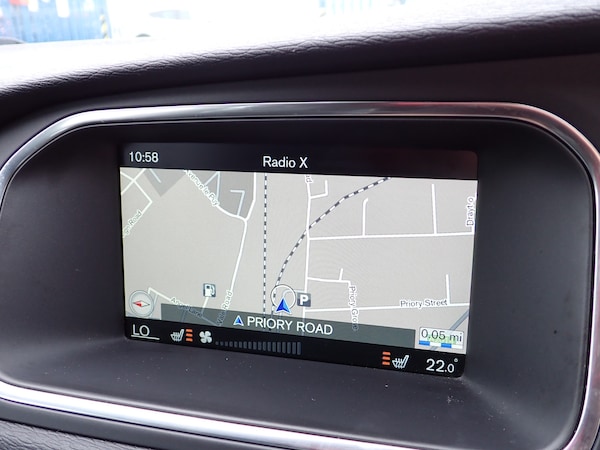 Used Volvo V40 2015 for sale - 76193854: Photo 14
