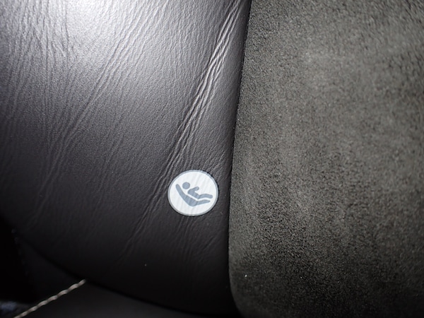 Used Volvo V40 2015 for sale - 76193854: Photo 25