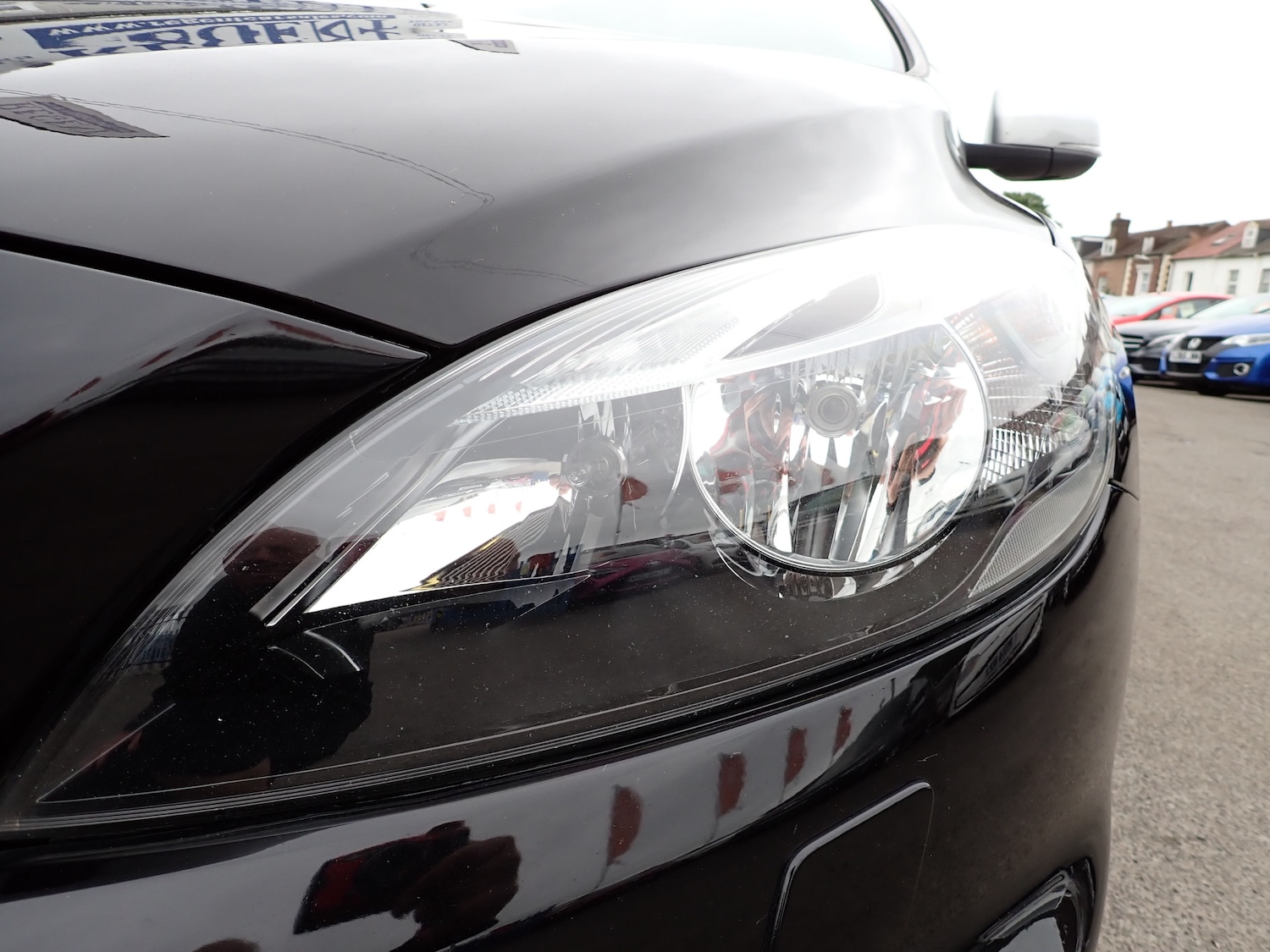 Used Volvo V40 2015 for sale - 76193854: Photo 28