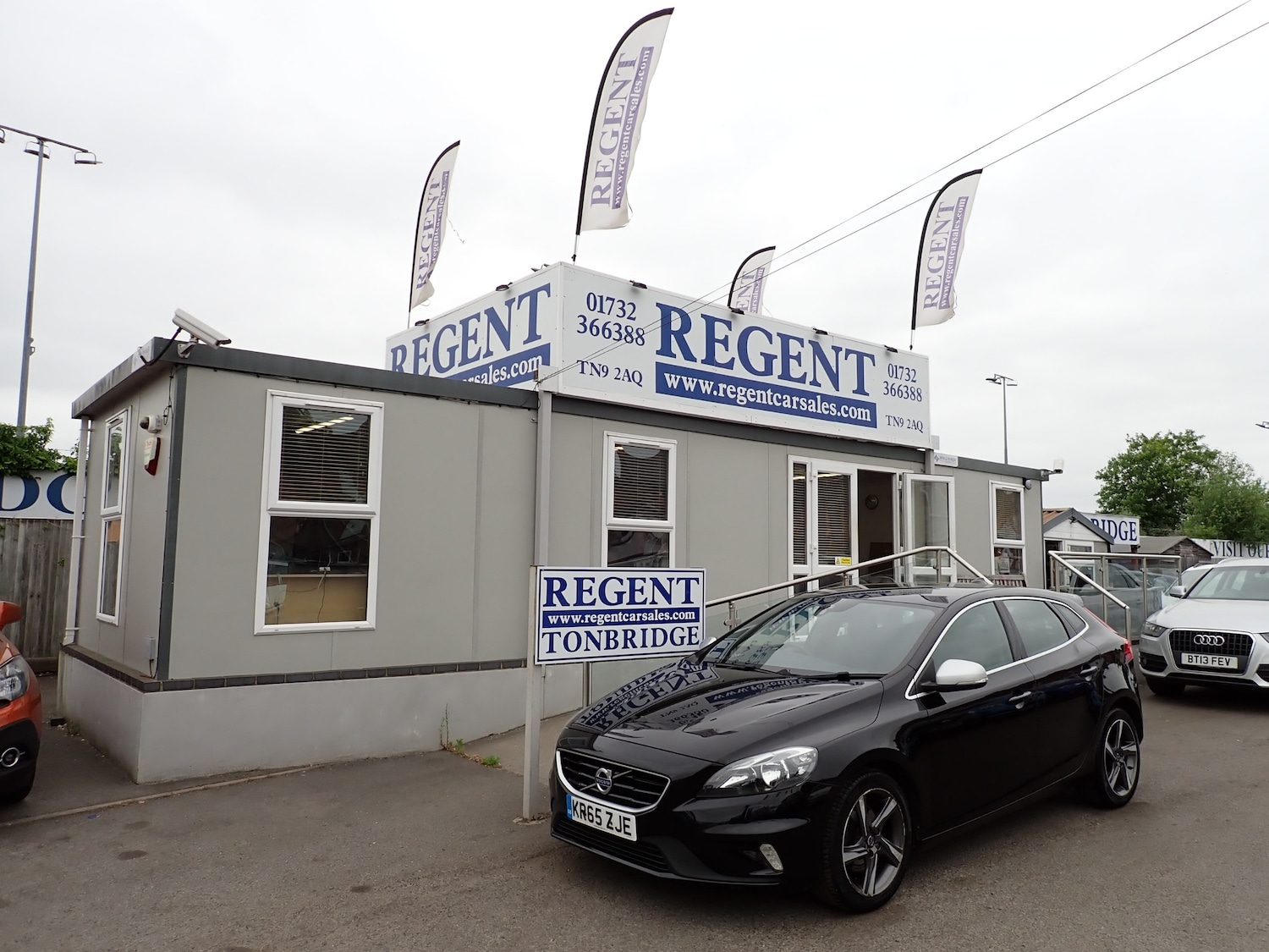 Used Volvo V40 2015 for sale - 76193854: Photo 35