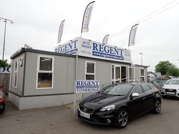 Used Volvo V40 2015 for sale - 76193854: Photo 35