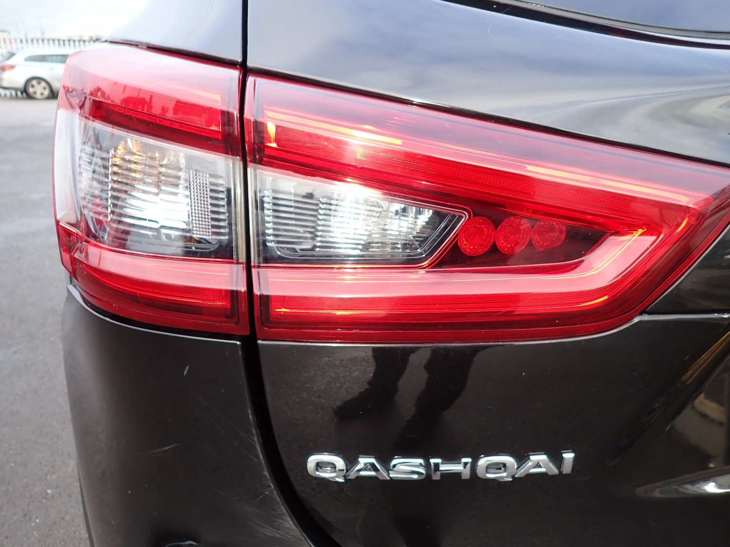 Used Nissan Qashqai 2017 for sale - 76693552: Photo 27