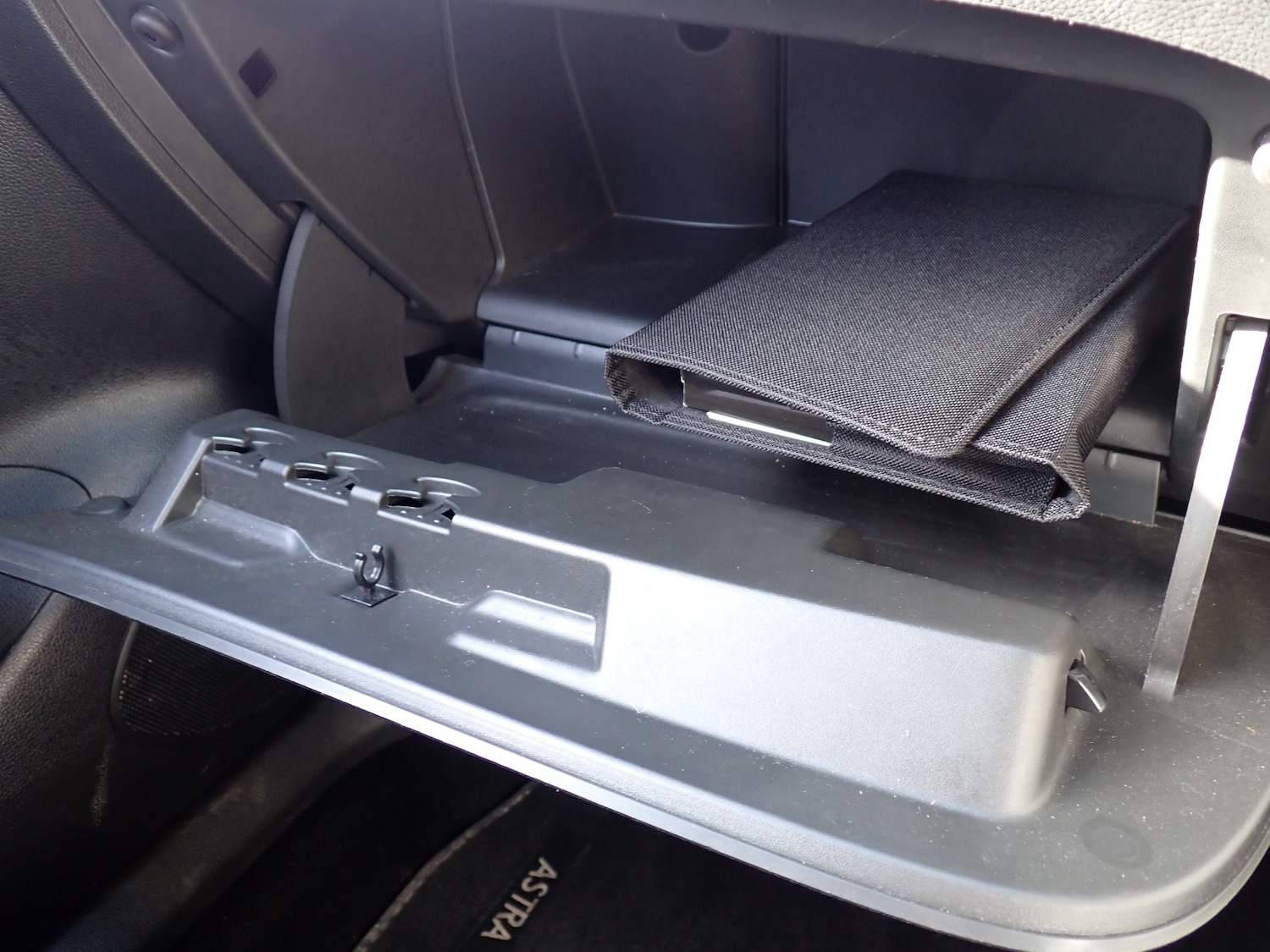 Used Vauxhall Astra 2018 for sale - 77665942: Photo 37