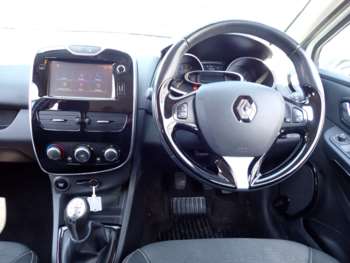 Used Renault Clio 2015 for sale - 74927592: Photo