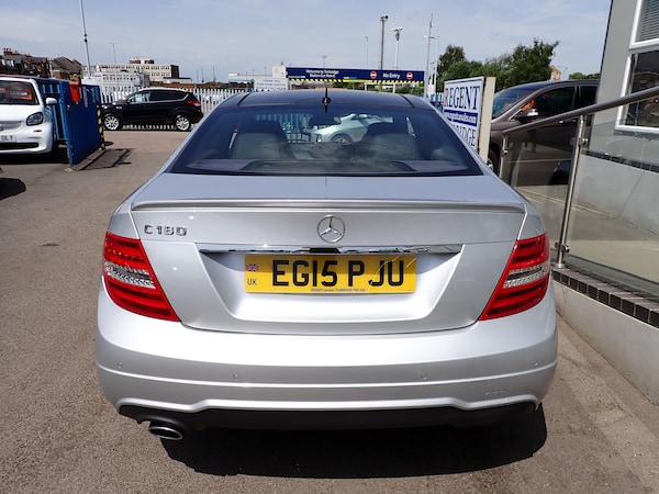 Used Mercedes-Benz C-Class 2015 for sale - 75021753: Photo 9