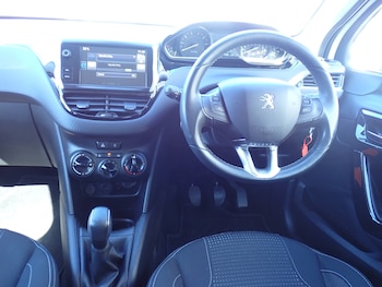 Used Peugeot 208 2016 for sale - 78341068: Photo