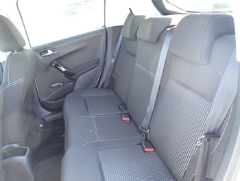 Used Peugeot 208 2016 for sale - 78341068: Photo