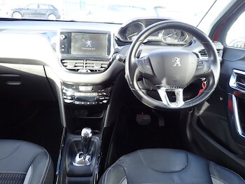 Used Peugeot 2008 2016 for sale - 76961878: Photo