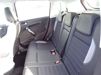 Used Peugeot 2008 2016 for sale - 76961878: Photo