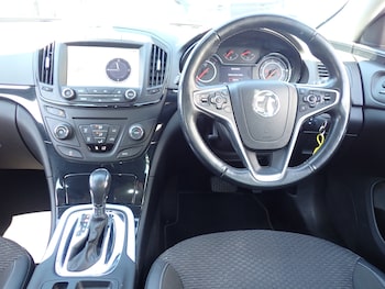 Used Vauxhall Insignia 2015 for sale - 78421640: Photo