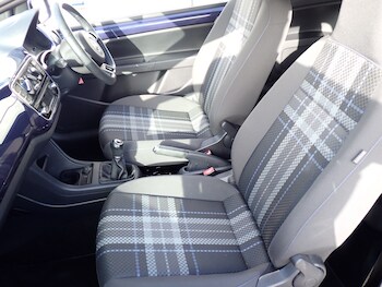 Used Volkswagen up! 2015 for sale - 77759503: Photo