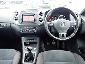 Used Volkswagen Tiguan 2016 for sale - 76545984: Photo