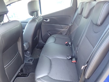 Used Renault Clio 2018 for sale - 75556769: Photo