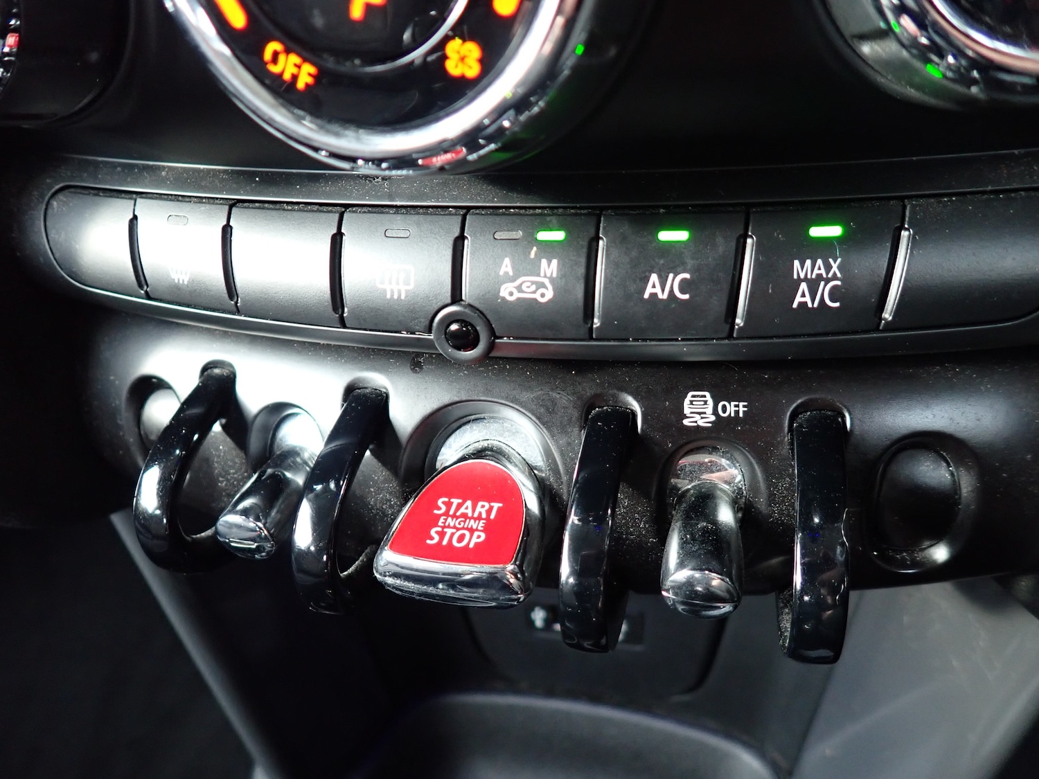 Used MINI Hatch 2016 for sale - 76386874: Photo 17