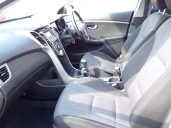 Used Hyundai i30 2015 for sale - 74912510: Photo