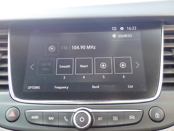 Used Vauxhall Crossland X 2018 for sale - 76120188: Photo 14