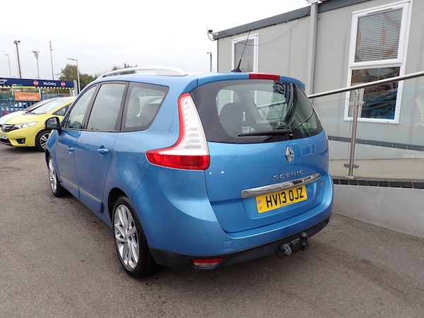 Used Renault Grand Scenic 2013 for sale - 76224956: Photo 11