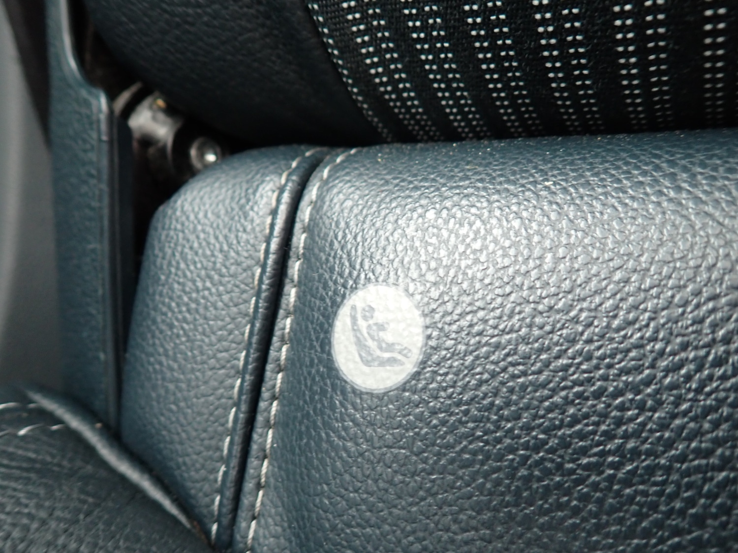 Used Ford C-Max 2015 for sale - 76416484: Photo 25