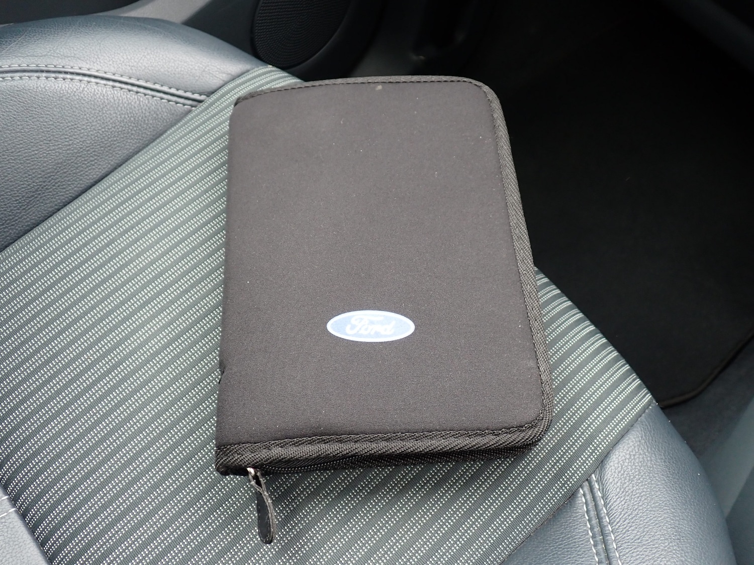 Used Ford C-Max 2015 for sale - 76416484: Photo 38