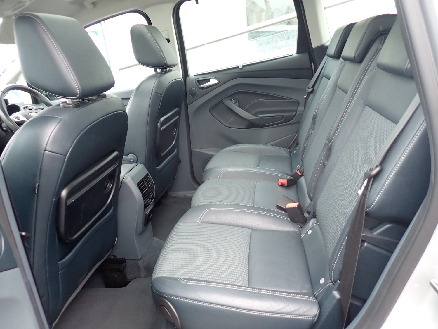 Used Ford C-Max 2015 for sale - 76416484: Photo 4