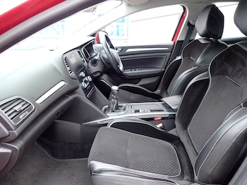 Used Renault Megane 2017 for sale - 79234241: Photo