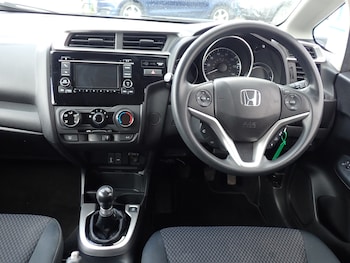 Used Honda Jazz 2018 for sale - 78496859: Photo