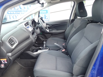 Used Honda Jazz 2018 for sale - 78496859: Photo