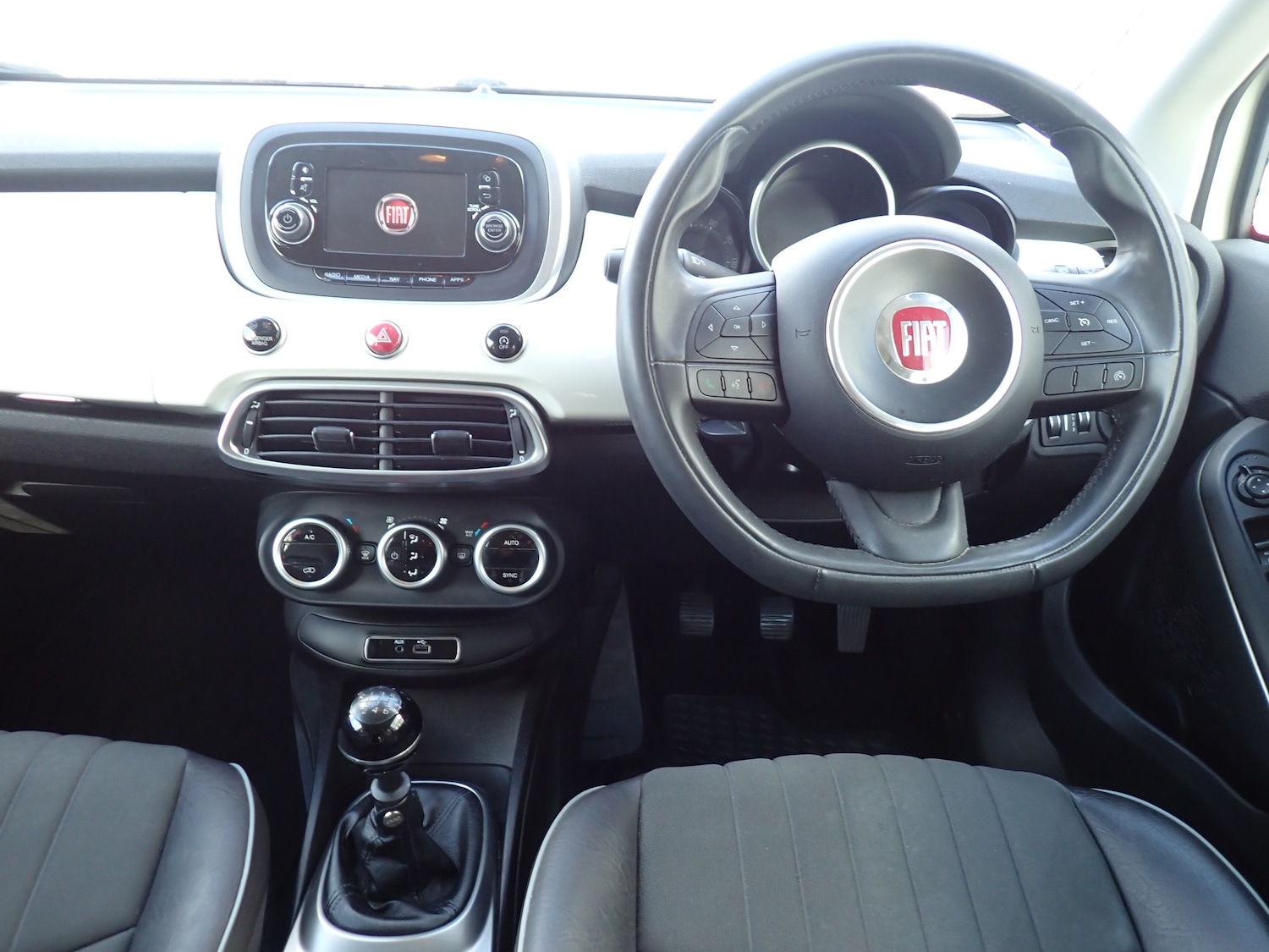 Used Fiat 500X 2016 for sale - 76134006: Photo 2