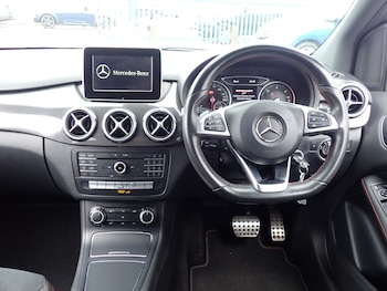 Used Mercedes-Benz B Class 2015 for sale - 79331062: Photo