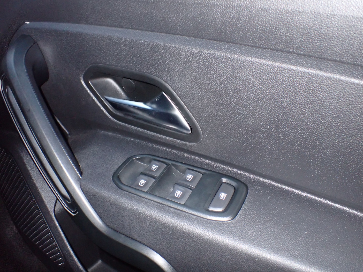 Used Dacia Duster 2019 for sale - 76545940: Photo 19