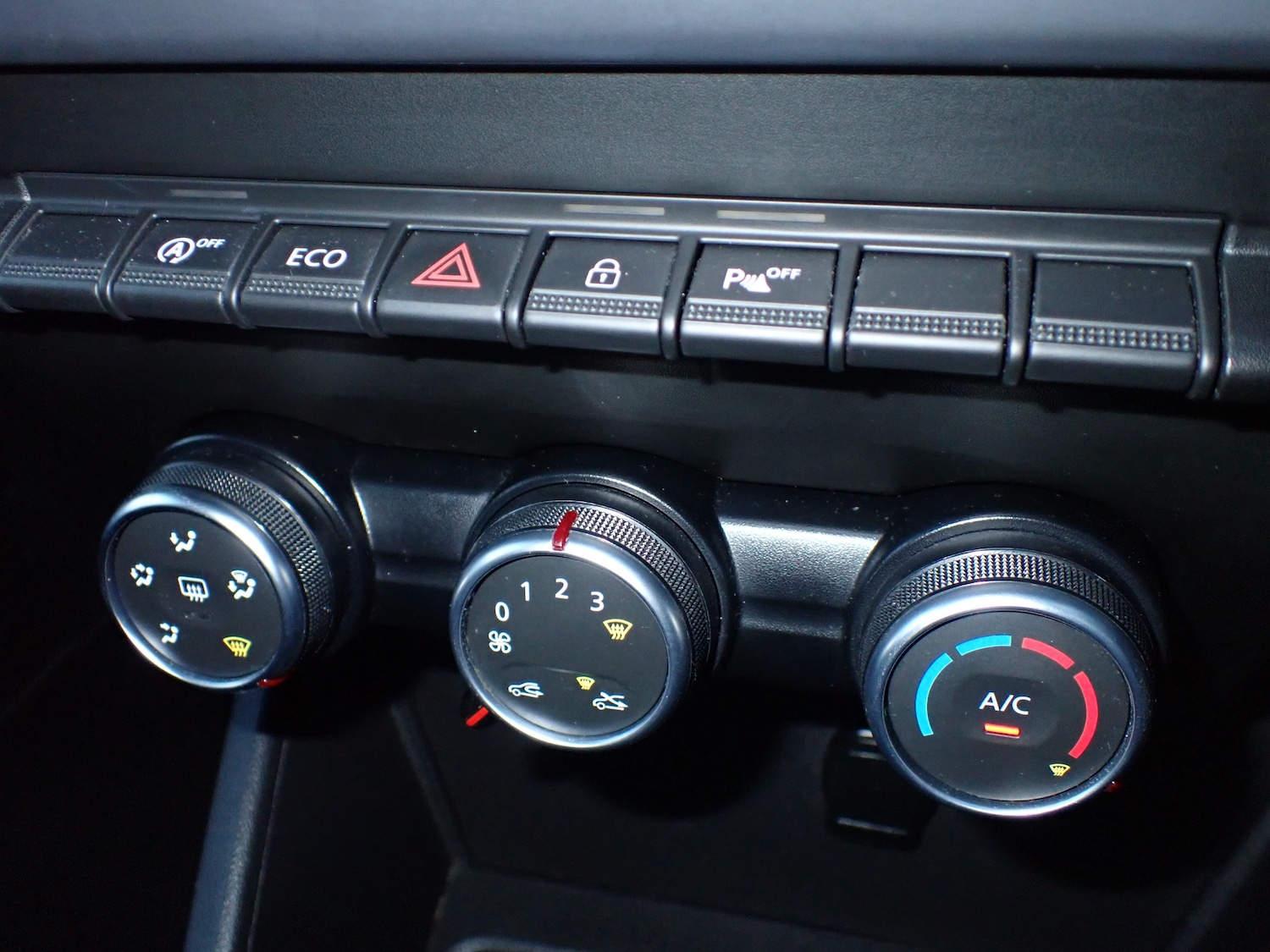 Used Dacia Duster 2019 for sale - 76545940: Photo 22