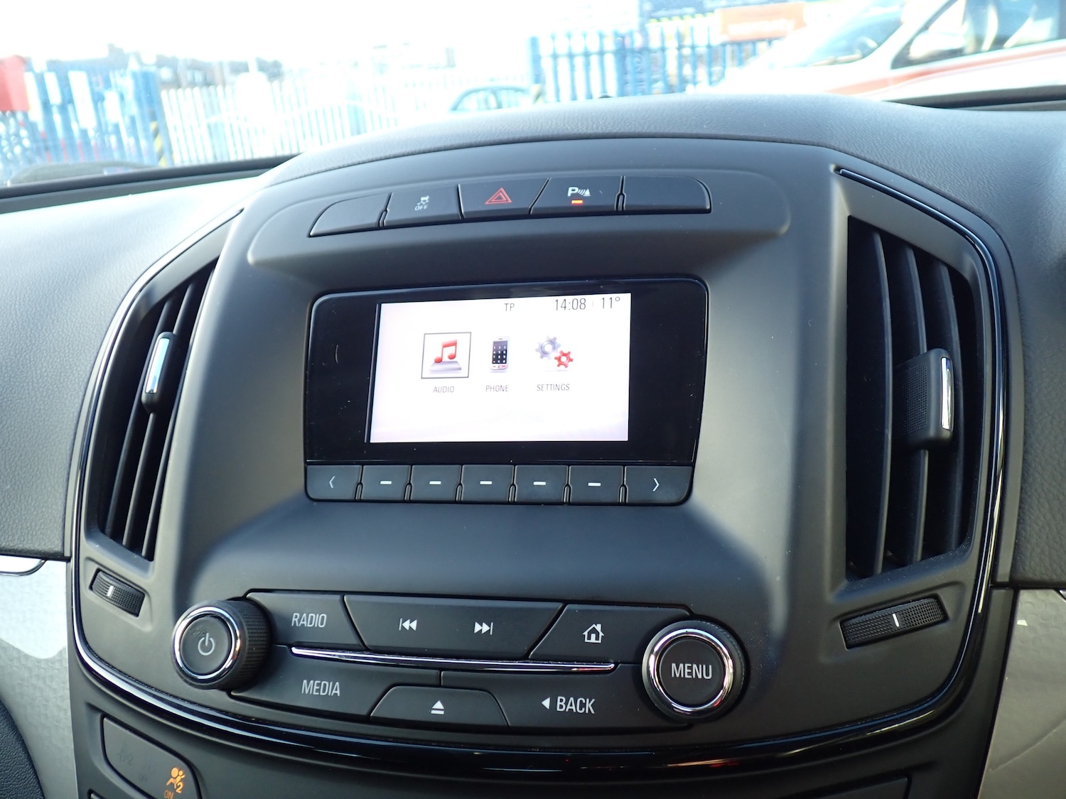 Used Vauxhall Insignia 2017 for sale - 76919105: Photo 14