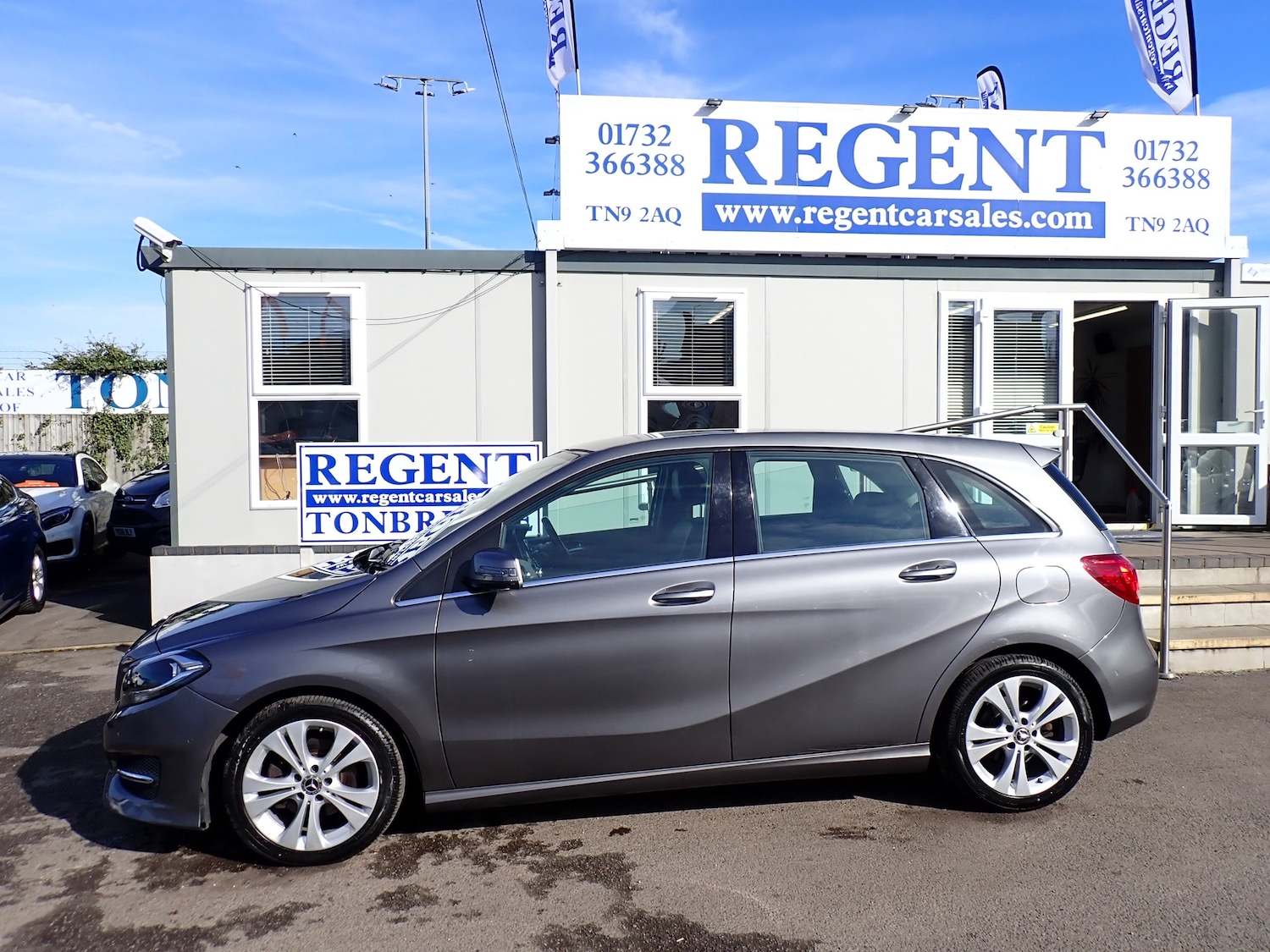 Used Mercedes-Benz B Class 2017 for sale - 77974051: Photo 5