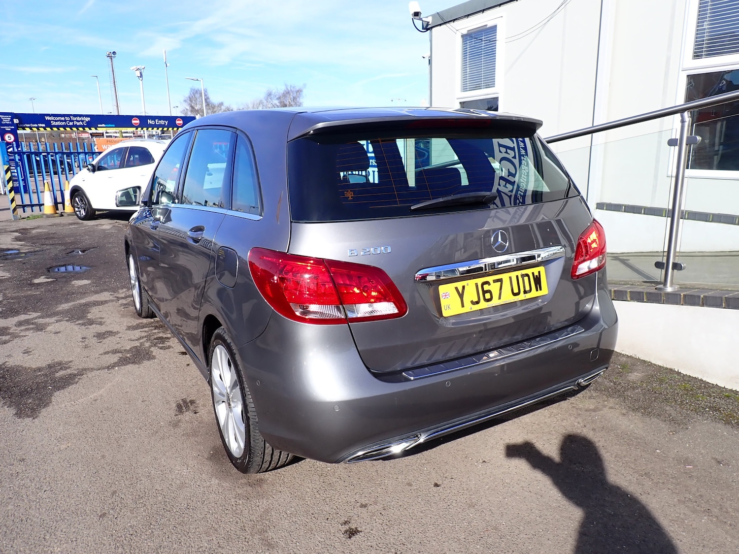 Used Mercedes-Benz B Class 2017 for sale - 77974051: Photo 8