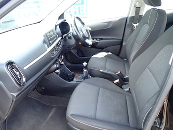 Used Kia Picanto 2017 for sale - 78789392: Photo
