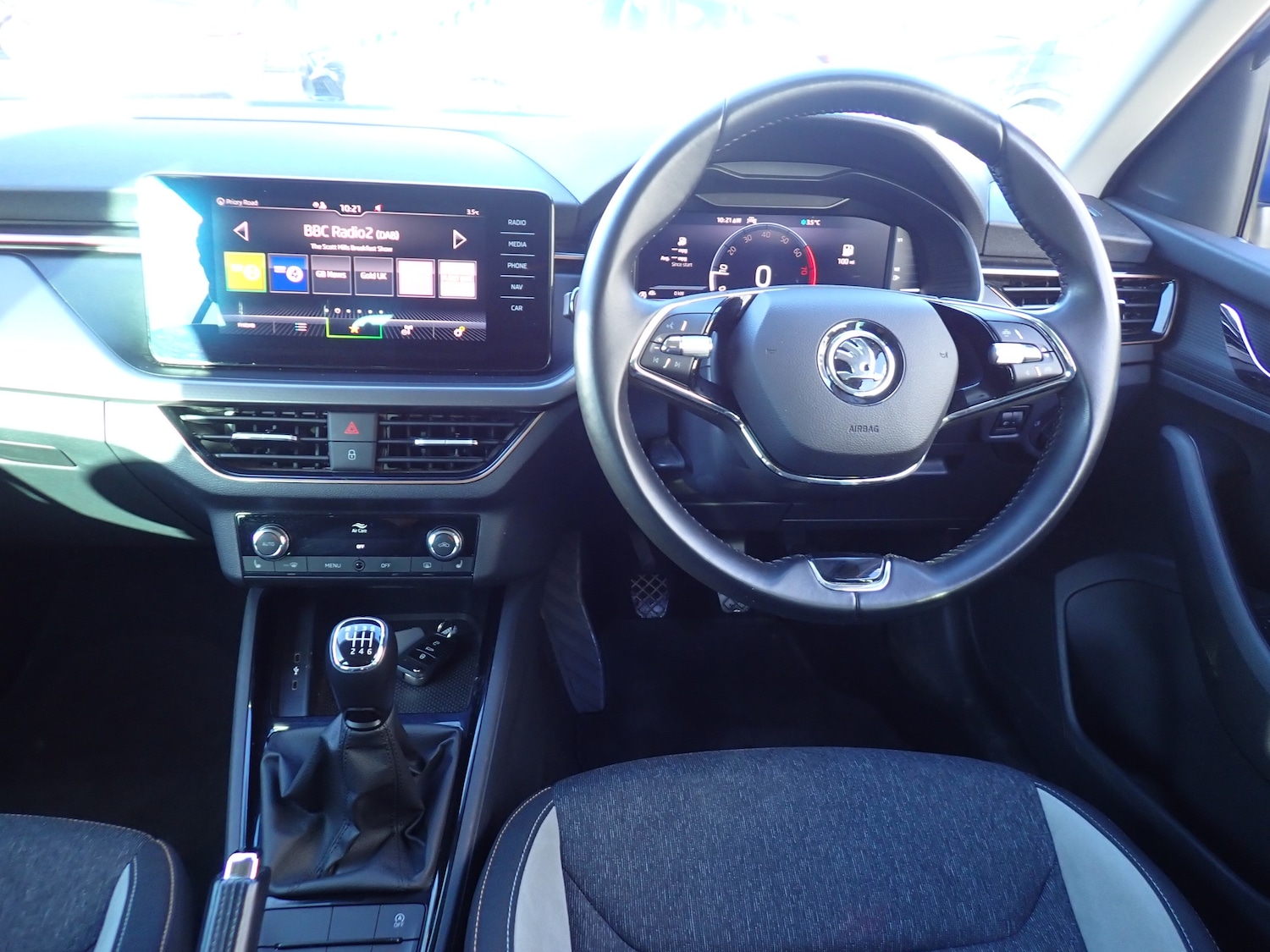 Used Skoda Kamiq 2022 for sale - 77570904: Photo 2