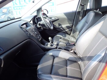 Used Vauxhall Astra 2015 for sale - 75538877: Photo